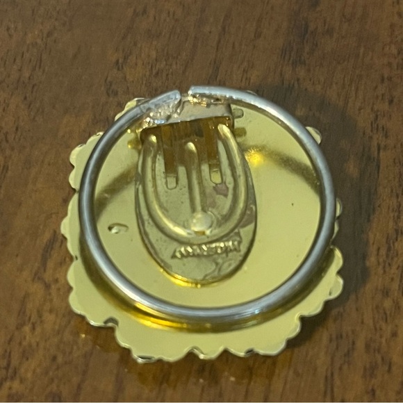 Vintage  scarf clip from West Germany. Gold tone metal. 1950’s or 1960’s - Picture 4 of 8